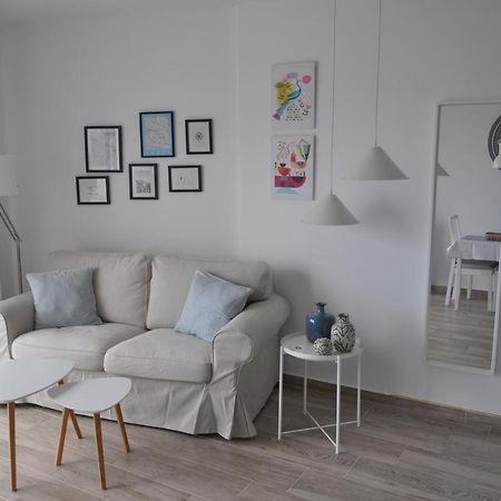 Bright Studio By The Sea Icod De Los Vinos Luaran gambar