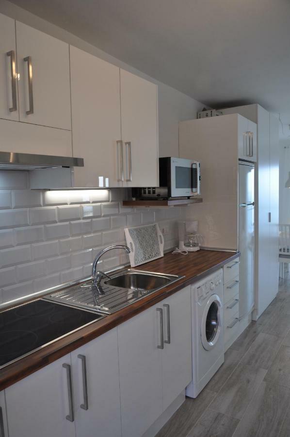 Bright Studio By The Sea Icod De Los Vinos Luaran gambar